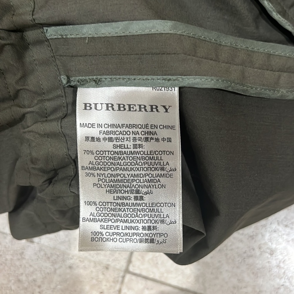 Burberry Brit 3 Piece 3 Season Barn Jacket. Size 4 - Picture 12 of 13